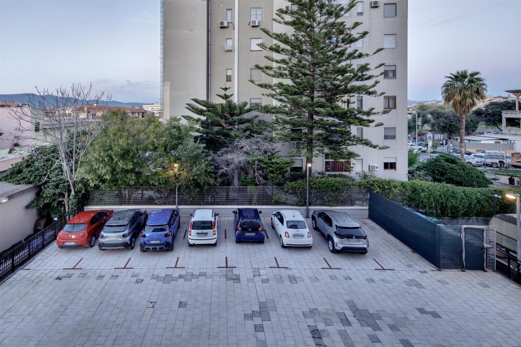 Best Western Hotel Residence Italia Quartu Sant'Elena Bagian luar foto