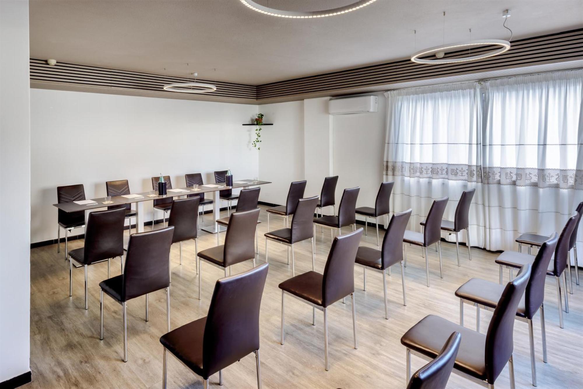 Best Western Hotel Residence Italia Quartu Sant'Elena Bagian luar foto
