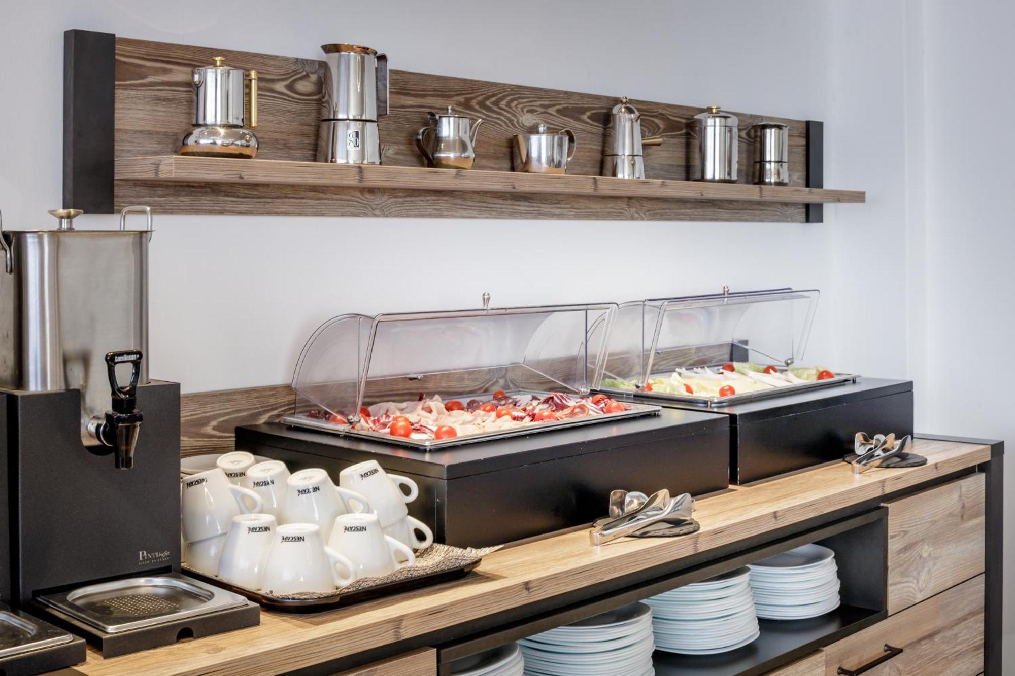 Best Western Hotel Residence Italia Quartu Sant'Elena Bagian luar foto