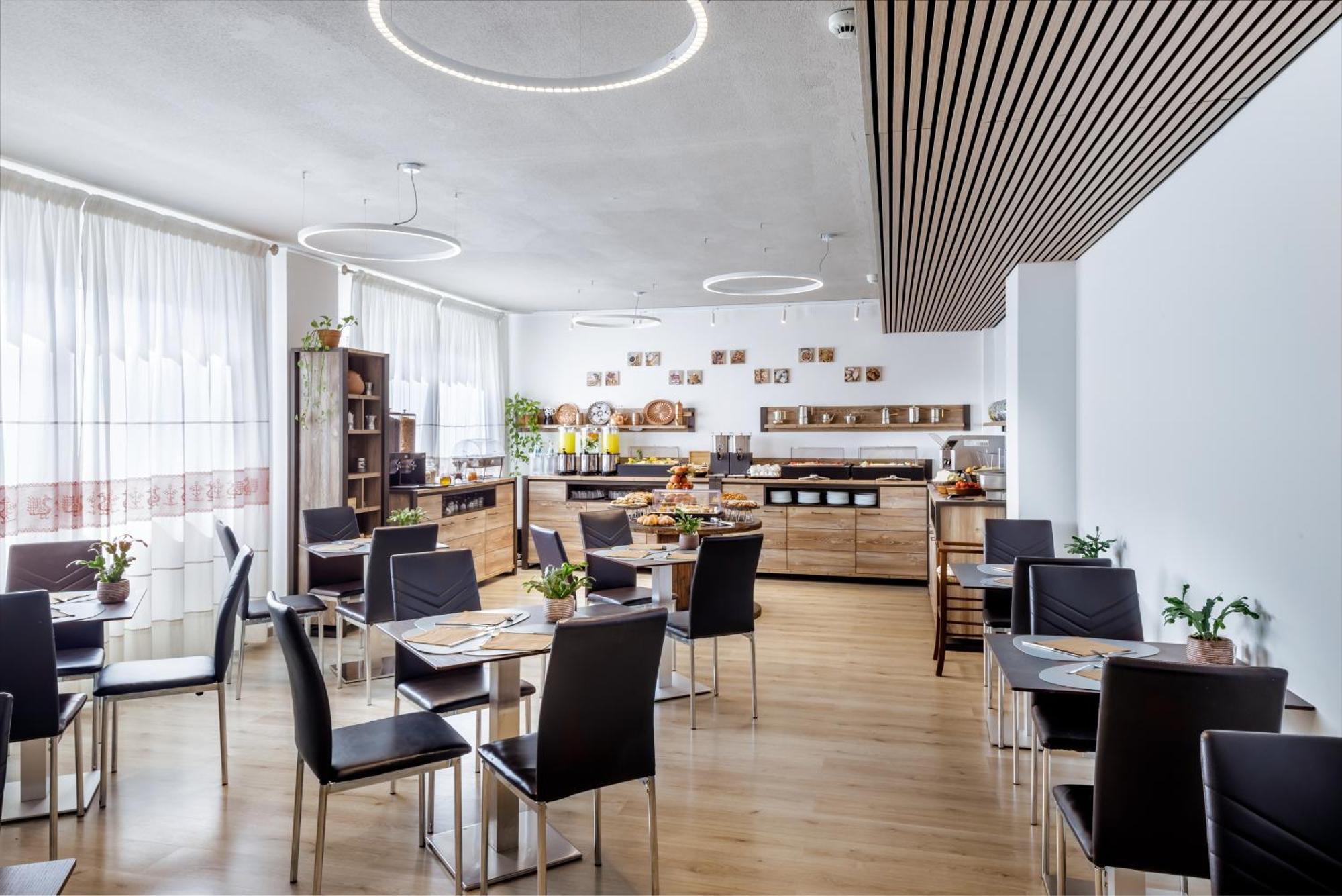 Best Western Hotel Residence Italia Quartu Sant'Elena Bagian luar foto