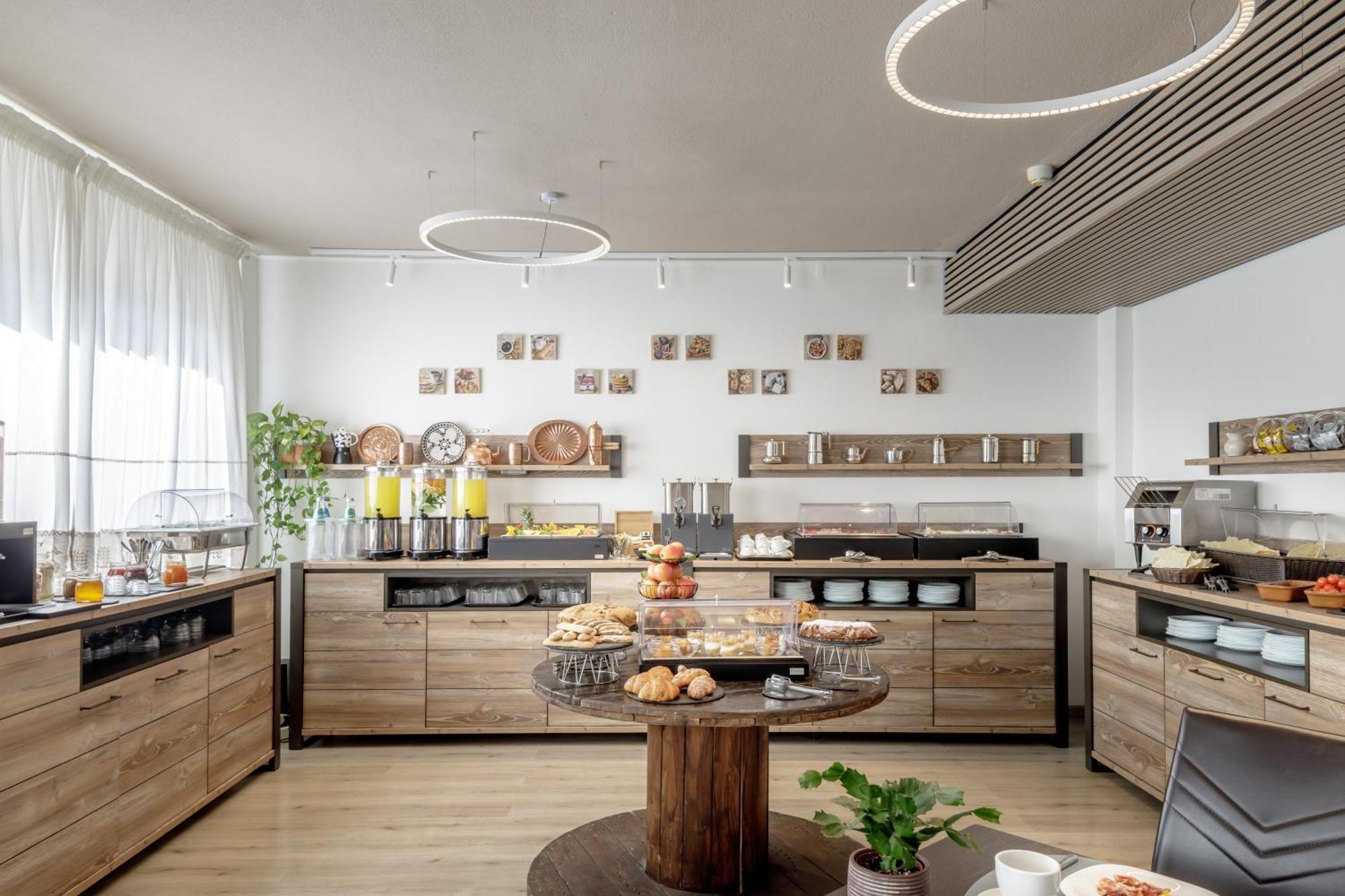 Best Western Hotel Residence Italia Quartu Sant'Elena Bagian luar foto
